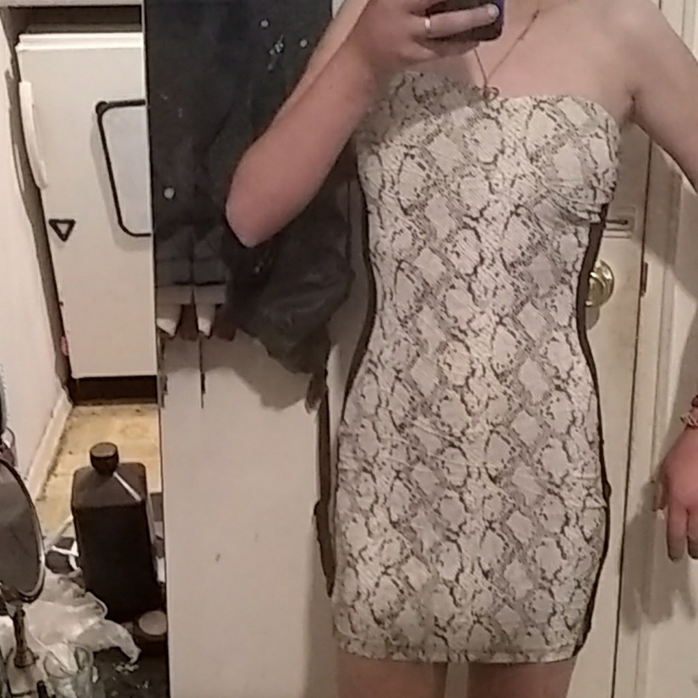 Mini dress